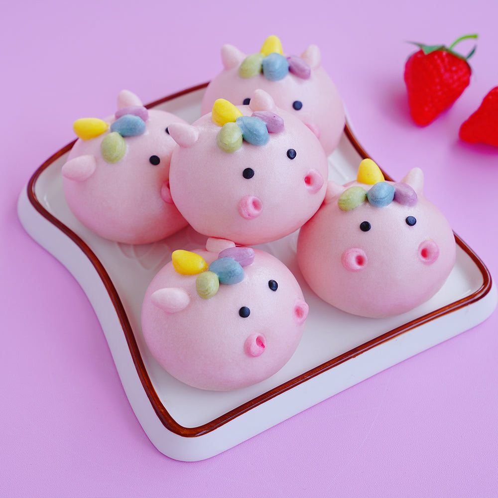 独角兽造型草莓包