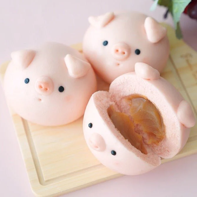 Oh McDonald Bao Set (2-Caramel, 2-Custard, 2-Red Bean Paste)