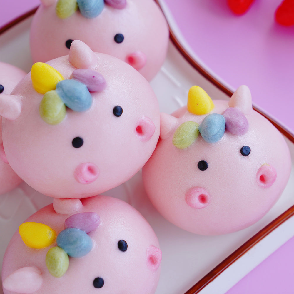 独角兽造型草莓包